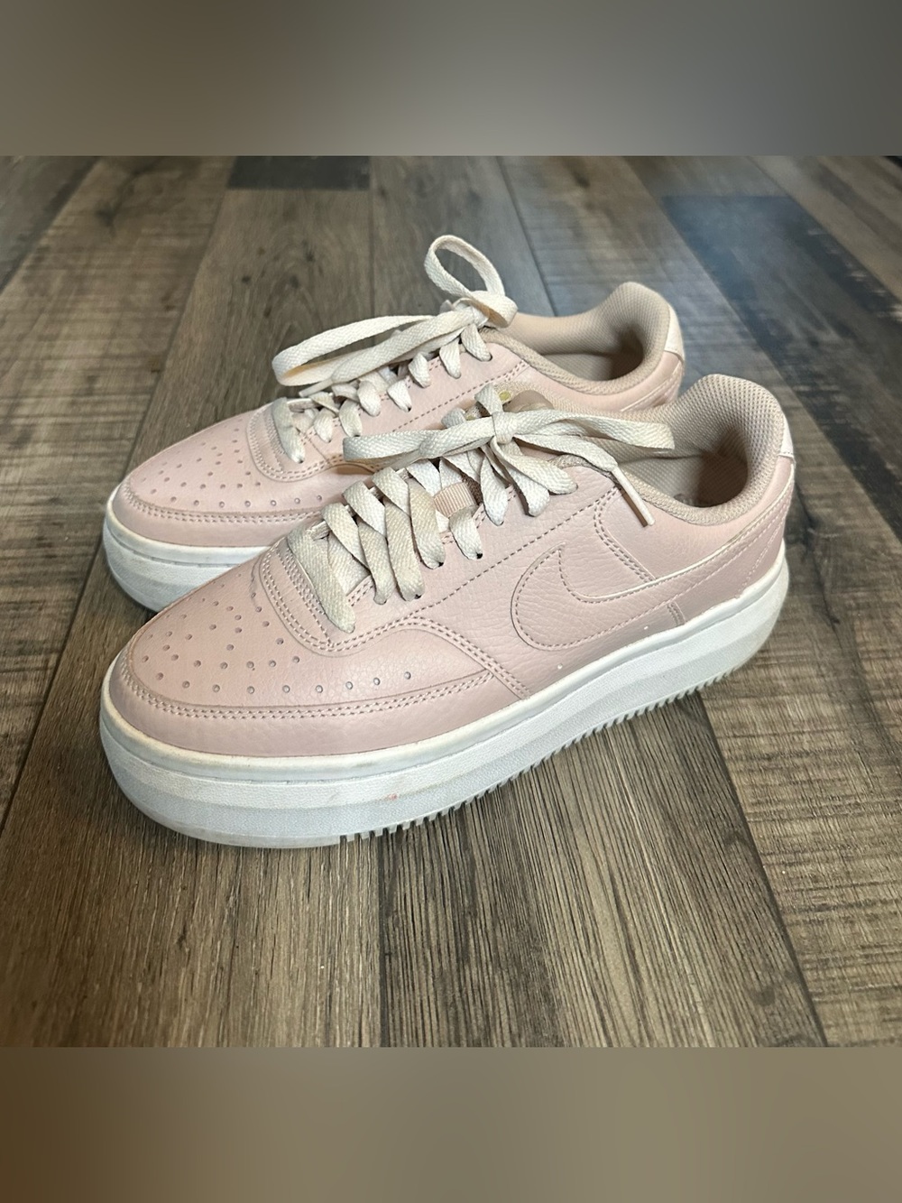 Nike Court Vision Alta Chunky Platform Sneakers Pink Women’s Size 7.5